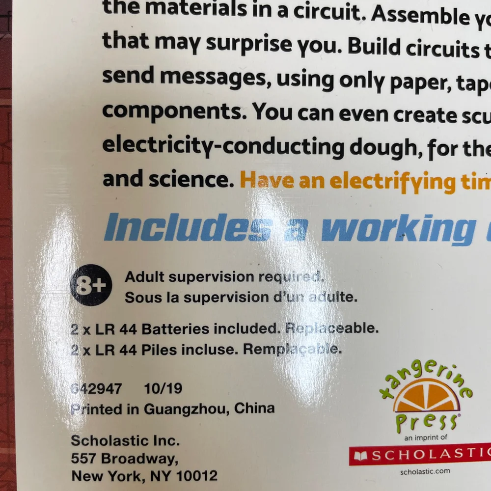 New Scholastic Circuit science book w tons of hands on activities